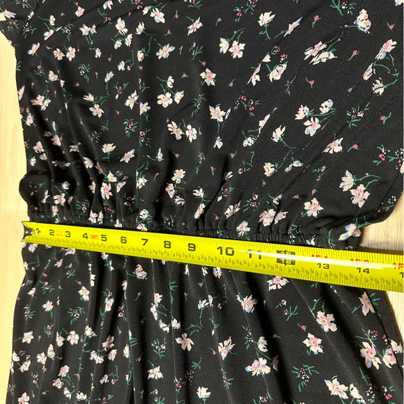 Banana Republic Black Floral Print Flounce Hem Blouson Dress Ruffle Womens Small - Picture 8 of 9